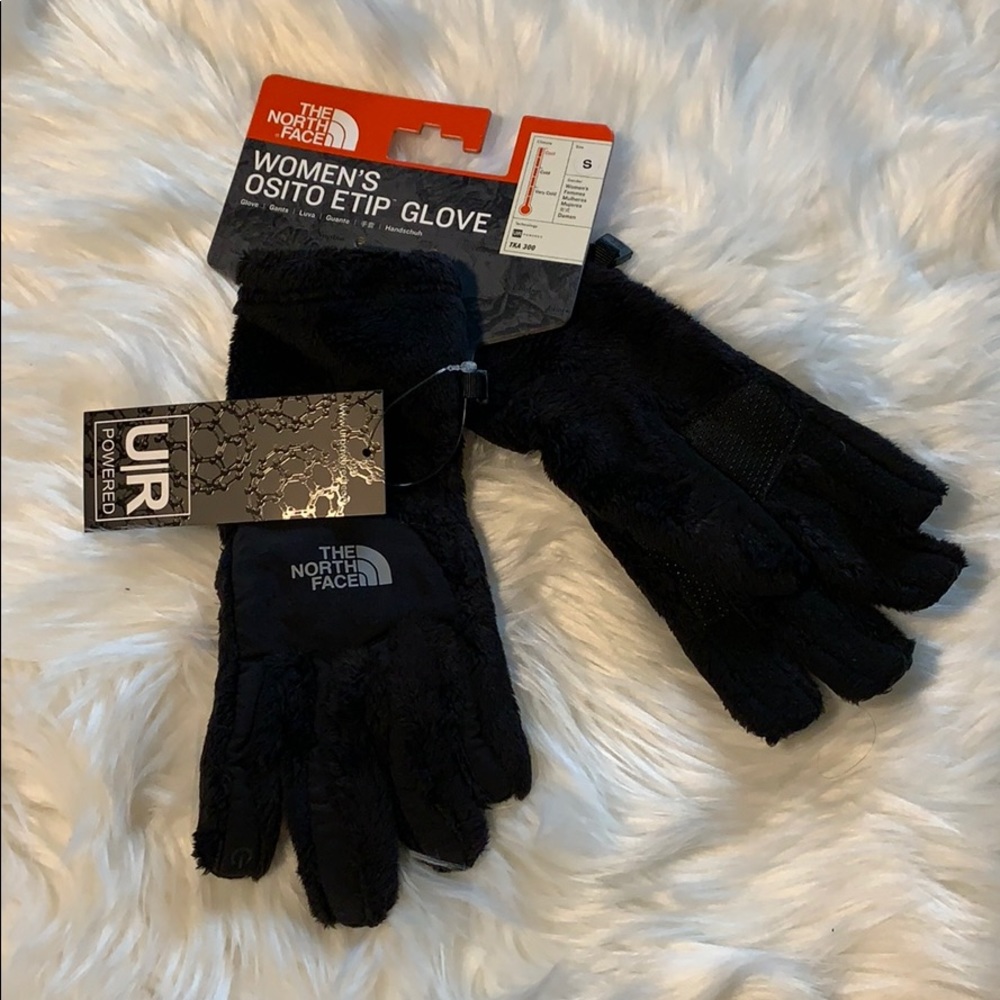 North face • gloves